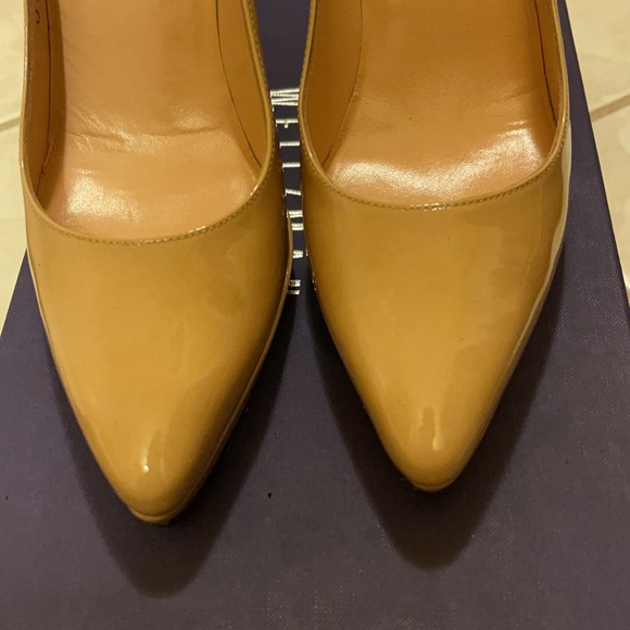 Stuart Weitzman Nude platform Pointed Toe Heels - Picture 5 of 6